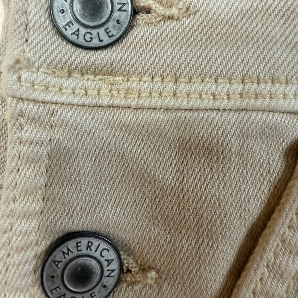 American Eagle Womens Shortalls Small Beige Denim Overall Shorts NWT - Picture 5 of 9
